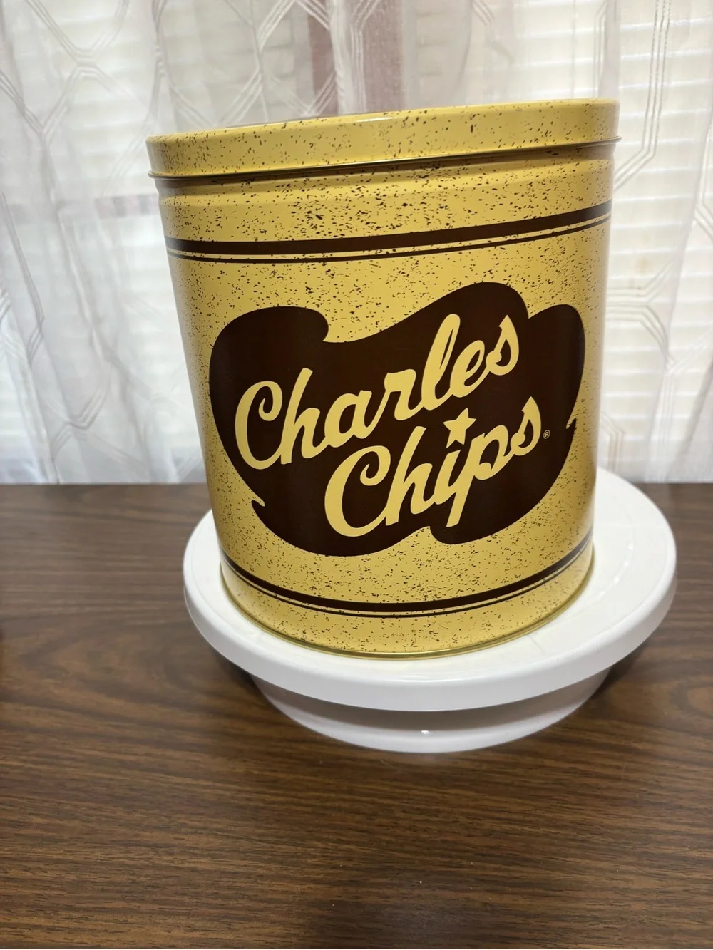 Charles chips old-fashioned can retro 8 inches wide 8 1/2 inches tall